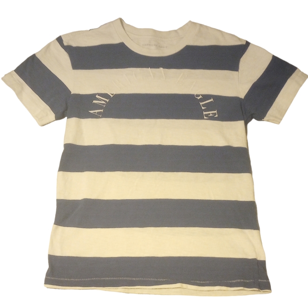 American Eagle Tshirt